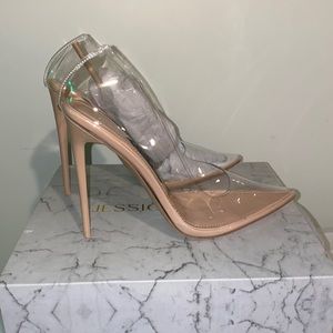 Fancy stiletto nude size 38 Jessica Rich